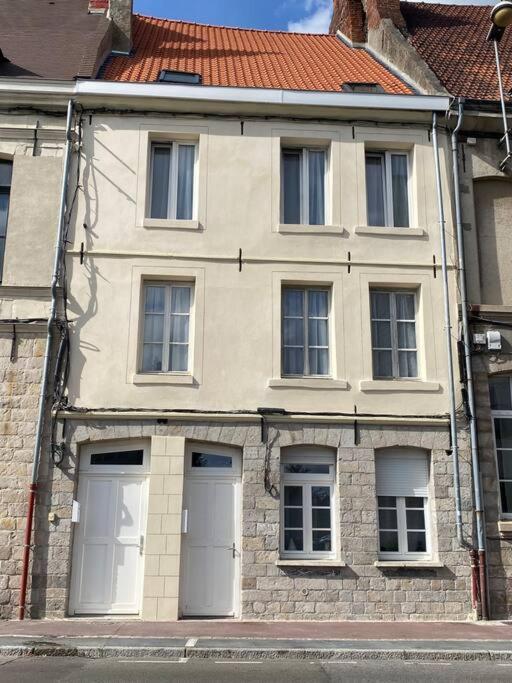 Appartement 8 - Hyper Centre - 1 A 6 Personnes Douai Exterior foto